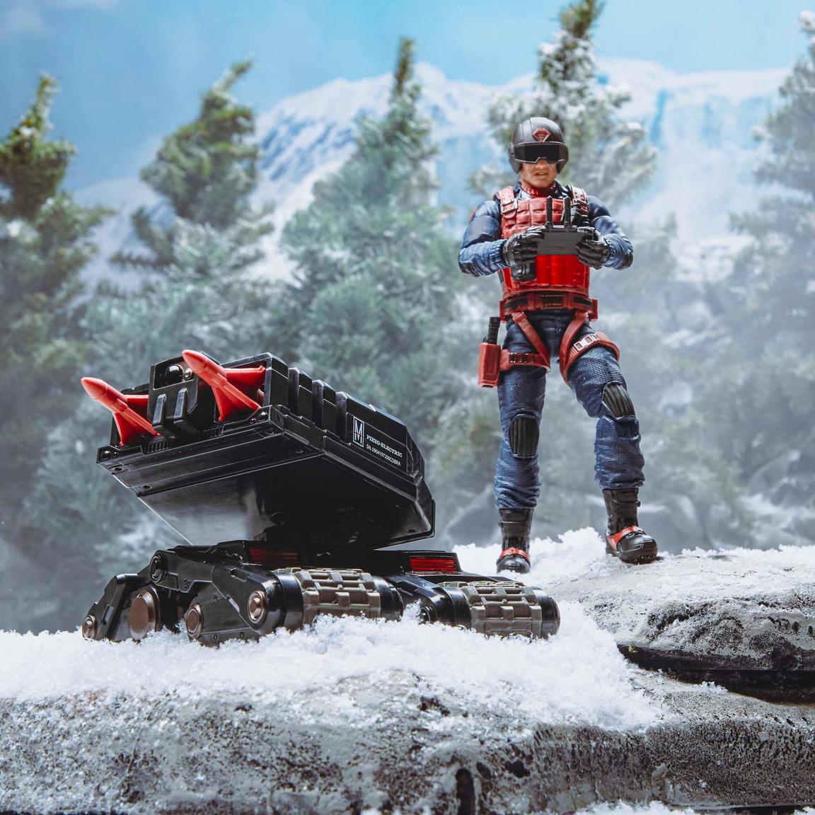 Hasbro G.I. Joe Classified Series Scrap-Iron and Anti-Armor Drone 6-in Action Figure Set 2-Pack